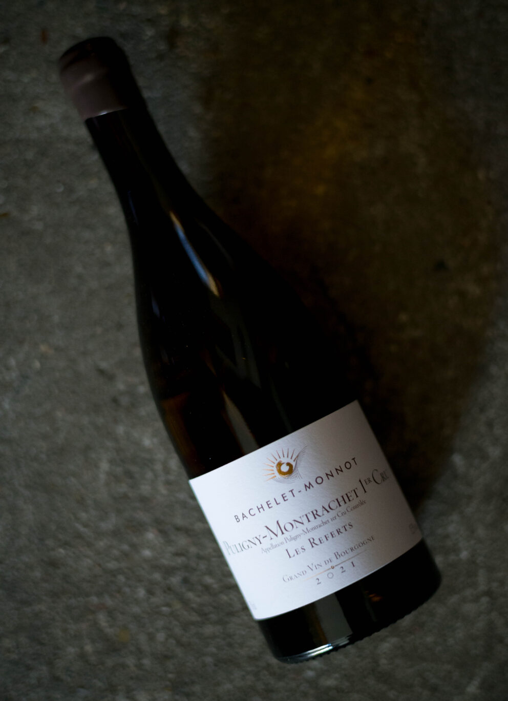 DOMAINE  BACHELET-MONONOT（ドメーヌ  バシュレ＝モノ）PULIGNY MONTRACHET（ピュリニーモンラッシェ）PREMIER CRU（プルミエ・クリュ）LES REFERTS（ル フェール ）2021（2021ヴィンテージ）