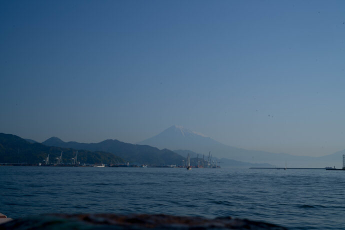 駿河湾フェリー するがわんふぇりー スルガワンフェリー 清水港～土肥港 伊豆半島　早朝　富士山 HUJI MOUNTEN  

（株）富屋酒店 かぶしきがいしゃ とみやさけてん カブシキガイシャ　トミヤサケテン TOMIYA SAKETEN 　愛知県名古屋市瑞穂区上坂町1-41-2　地酒屋　豊盃　HOUHAI ほうはい　ホーハイ　三浦酒造  MIURASHUZO日高見　ひたかみ　ヒタカミ HITAKAMI  平孝酒造　HIRAKOSHUZO 天の戸 アマノト　あまのと　AMANOTO　浅舞酒造 ASAMAISHUZO　飛露喜 HIROKISHUZOHONTEN　廣木酒造本店　HIROK　大那 DAINA　ダイナ　だいな　菊の里酒造　KIKUNOSATOSHUZO　旭興　KYOKUKO　きょくこう　キョクコウ　渡邉酒造　WATANABESHUZO　仙禽 SENKIN　せんきん　センキン（株）せんきん SENKIN鶴齢　カクレイ　かくれい KAKUREI　青木酒造　AOKISHUZO謙信 ケンシン　けんしん KENSHIN池田屋酒造 IKEDAYASHUZO 白岳仙 HAKUGAKUSEN　ハクガクセン　はくがくせん　安本酒造 YASUMOTOSHUZO 群馬泉 グンマイズミ　ぐんまいずみ 島岡酒造 SHIMAOKASHUZO  喜久醉 きくよい キクヨイKIKUYOI 青島酒造 AOSHIMASHUZO 長珍 ちょうちん　チョウチン長珍酒造CHOCHINSHUZO　みねたからみりん　峯寳 味醂　一子相伝 ミネタカラ　いっしそうでん　イッシソウデン　小笠原味醂 OGASAWARA MIRIN

瀧自慢　たきじまん　タキジマン　瀧自慢酒造　TAKIZIMANSHUZO　田光　TABIKA 早川酒造  HAYAKAWASHUZO　作　ZAKU ざく ザク 清水清三郎商店 SHIMIZUSEIZABUROSHOTEN  篠峯　櫛羅　しのみね　シノミネ　くじら　クジラ　千代酒造　CHIYOSHUZO　雑賀　さいか　サイカ　九重雑賀  KOKONOESAIKA　紀土　鶴梅　無量山　きっど　キッド　KID 　ツルウメ　つるうめ　TURUUME　ムリョウザン　むりょうざん　MURYOZAN　平和酒造　HEIWASHUZO　蒼空　そうくう　ソウクウ　SÔKÛ　藤岡酒造　HUJIOKASHUZO 　宝剣　HOUKEN  宝剣酒造　ほうけんしゅぞう　ホウケンシュゾウ　HOKENSHUZO　清酒竹鶴　小笹屋竹鶴　せいしゅたけつる　セイシュタケツル　おささやたけつる　オササヤタケツル　竹鶴酒造　TAKETURUSHUZO
石鎚　いしづち　イシヅチ　石鎚酒造　ISHIDUCHISHUZO　土佐しらぎく　とさしらぎく　トサシラギク　仙頭酒造場　せんとうしゅぞうじょう　SENDOSHUZOZYO　アルガブランカ　ARUGABURANKA勝沼醸造　KATUNUMAJÔZÔ　ドメーヌソガ　ソガ・ペール・エ・フィス SOGA PELE ET FIS　オブセワイナリー　OBUSEWINERY　ドメーヌタカヒコ　DOMAINE TAKAHIKO　クリサワブラン　KURISAWA BLANC　ナカザワワイナリー　NAKAZAWA WINERY　さつま寿　SATUMA KOTOBUKI 　尾込商店 OGOME SHOTEN  蔵の師魂 KURANOSHIKON  小正醸造　KOMASA ＪÔＺÔ　天狗櫻 TENGUSAKURA  白石酒蔵　SHIRAISHISHUZO  しま千両 SHIMASENRYO　高崎酒蔵  TAKASAKISHUZO  杜氏潤平　TOJIJUNPEI  小玉醸造  KODAMAJOZO  赤鹿毛　青鹿毛  AKAKAGE   AOKAGE　柳田酒蔵  YANAGIDASHUZO　舞香　MAIKA　泰明　TAIMEI　藤居醸造　HUZIIJÔＺÔ　池の露　特酎天草　IKENOTUYU  TOKUCHU  AMAKUSA　壱乃醸　飛乃流　朝日　ICHINOJO  HINORYU　ASAHI　朝日酒造　ASAHISHUZO　龍宮　RYUGU 富田酒造場　TOMITASHUZOJO　鳥飼 TORIKAI　鳥飼酒造　TORIKAISHUZO　極楽 GOIKURAKU　林酒造場 HAYASHISHUZOJO　屋久の島大自然林　酔麦香　YAKUNOSHIMA DAISHIZENRIN SUIBASKUKA　本坊酒造　HONBOSHUZO
金峰　金峰荒蘆過  KINPO　KINPOARAROKA　宇都酒造　UTOSHUZO　北谷長老　CHYATANCHÔＲÔ　北谷酒造　CHYATANSHUZO　山原くいな　YAMBARUKUINA　やんばる酒造　YAMBARUSHUZO　2024年春オープン予定 いいねタウン瑞穂 iiNE マルシェ内　グランクレア瑞穂 いいねタウン瑞穂  愛知県名古屋市瑞穂区宝田町四丁目2番、3番2　春敲町三丁目23番1（地番） 魚太郎　UOTARO MIZUHO うおたろう　ウオタロウ　なごやみずほてん　ナゴヤミズホテン　 名古屋瑞穂店  車で1分　徒歩5分　丸明 瑞穂店  MARUAKI MIZUHO　マルアキ ミズホテン　まるあき みずほてん　 徒歩10分　車3分　焼肉 美奈登  ヤキニクミナト　やきにくみなと YAKINIKU MINATO 車で2分　徒歩10分  どての品川　DOTENO SHINAGAWA　ドテノシナガワ　どてのしながわ　車で30秒　徒歩1分昇福亭　SHOHUKUTEI しょうふくてい　ショウフクテイ 街中華　マニア　大盛り　個性派  車で5分　徒歩15分  名店 近くにたくさんあり　堀田バンザイ　牛巻バンザイ　名古屋のへそ
