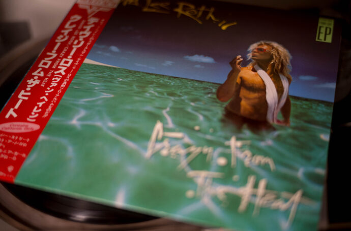 CRAZY FROM THE HEAT    DAVID LEE ROTH   1985  クレイジー フロム ザ ヒート デヴィット リー ロズ くれいじー ふろむ ざ　ひーと  1985年 　ヴァン ヘイレン ヴォーカル  ばん へいれん　VAN HALEN ハードロック　HARD ROCK 　はーどろっく  JUST Ａ GIGOLO／Ｉ AIN’Ｔ NOBODY  CALIFORNIA GIRL  
（株）富屋酒店 かぶしきがいしゃ とみやさけてん カブシキガイシャ　トミヤサケテン TOMIYA SAKETEN 　愛知県名古屋市瑞穂区上坂町1-41-2　地酒屋　豊盃　HOUHAI ほうはい　ホーハイ　三浦酒造  MIURASHUZO日高見　ひたかみ　ヒタカミ HITAKAMI  平孝酒造　HIRAKOSHUZO 天の戸 アマノト　あまのと　AMANOTO　浅舞酒造 ASAMAISHUZO　飛露喜 HIROKISHUZOHONTEN　廣木酒造本店　HIROK　大那 DAINA　ダイナ　だいな　菊の里酒造　KIKUNOSATOSHUZO　旭興　KYOKUKO　きょくこう　キョクコウ　渡邉酒造　WATANABESHUZO　仙禽 SENKIN　せんきん　センキン（株）せんきん SENKIN鶴齢　カクレイ　かくれい KAKUREI　青木酒造　AOKISHUZO謙信 ケンシン　けんしん KENSHIN池田屋酒造 IKEDAYASHUZO 白岳仙 HAKUGAKUSEN　ハクガクセン　はくがくせん　安本酒造 YASUMOTOSHUZO 群馬泉 グンマイズミ　ぐんまいずみ 島岡酒造 SHIMAOKASHUZO  喜久醉 きくよい キクヨイKIKUYOI 青島酒造 AOSHIMASHUZO 長珍 ちょうちん　チョウチン長珍酒造CHOCHINSHUZO　みねたからみりん　峯寳 味醂　一子相伝 ミネタカラ　いっしそうでん　イッシソウデン　小笠原味醂 OGASAWARA MIRIN

瀧自慢　たきじまん　タキジマン　瀧自慢酒造　TAKIZIMANSHUZO　田光　TABIKA 早川酒造  HAYAKAWASHUZO　作　ZAKU ざく ザク 清水清三郎商店 SHIMIZUSEIZABUROSHOTEN  篠峯　櫛羅　しのみね　シノミネ　くじら　クジラ　千代酒造　CHIYOSHUZO　雑賀　さいか　サイカ　九重雑賀  KOKONOESAIKA　紀土　鶴梅　無量山　きっど　キッド　KID 　ツルウメ　つるうめ　TURUUME　ムリョウザン　むりょうざん　MURYOZAN　平和酒造　HEIWASHUZO　蒼空　そうくう　ソウクウ　SÔKÛ　藤岡酒造　HUJIOKASHUZO 　宝剣　HOUKEN  宝剣酒造　ほうけんしゅぞう　ホウケンシュゾウ　HOKENSHUZO　清酒竹鶴　小笹屋竹鶴　せいしゅたけつる　セイシュタケツル　おささやたけつる　オササヤタケツル　竹鶴酒造　TAKETURUSHUZO
石鎚　いしづち　イシヅチ　石鎚酒造　ISHIDUCHISHUZO　土佐しらぎく　とさしらぎく　トサシラギク　仙頭酒造場　せんとうしゅぞうじょう　SENDOSHUZOZYO　アルガブランカ　ARUGABURANKA勝沼醸造　KATUNUMAJÔZÔ　ドメーヌソガ　ソガ・ペール・エ・フィス SOGA PELE ET FIS　オブセワイナリー　OBUSEWINERY　ドメーヌタカヒコ　DOMAINE TAKAHIKO　クリサワブラン　KURISAWA BLANC　ナカザワワイナリー　NAKAZAWA WINERY　さつま寿　SATUMA KOTOBUKI 　尾込商店 OGOME SHOTEN  蔵の師魂 KURANOSHIKON  小正醸造　KOMASA ＪÔＺÔ　天狗櫻 TENGUSAKURA  白石酒蔵　SHIRAISHISHUZO  しま千両 SHIMASENRYO　高崎酒蔵  TAKASAKISHUZO  杜氏潤平　TOJIJUNPEI  小玉醸造  KODAMAJOZO  赤鹿毛　青鹿毛  AKAKAGE   AOKAGE　柳田酒蔵  YANAGIDASHUZO　舞香　MAIKA　泰明　TAIMEI　藤居醸造　HUZIIJÔＺÔ　池の露　特酎天草　IKENOTUYU  TOKUCHU  AMAKUSA　壱乃醸　飛乃流　朝日　ICHINOJO  HINORYU　ASAHI　朝日酒造　ASAHISHUZO　龍宮　RYUGU 富田酒造場　TOMITASHUZOJO　鳥飼 TORIKAI　鳥飼酒造　TORIKAISHUZO　極楽 GOIKURAKU　林酒造場 HAYASHISHUZOJO　屋久の島大自然林　酔麦香　YAKUNOSHIMA DAISHIZENRIN SUIBASKUKA　本坊酒造　HONBOSHUZO
金峰　金峰荒蘆過  KINPO　KINPOARAROKA　宇都酒造　UTOSHUZO　北谷長老　CHYATANCHÔＲÔ　北谷酒造　CHYATANSHUZO　山原くいな　YAMBARUKUINA　やんばる酒造　YAMBARUSHUZO　2024年春オープン予定 いいねタウン瑞穂 iiNE マルシェ内　グランクレア瑞穂 いいねタウン瑞穂  愛知県名古屋市瑞穂区宝田町四丁目2番、3番2　春敲町三丁目23番1（地番） 魚太郎　UOTARO MIZUHO うおたろう　ウオタロウ　なごやみずほてん　ナゴヤミズホテン　 名古屋瑞穂店  車で1分　徒歩5分　丸明 瑞穂店  MARUAKI MIZUHO　マルアキ ミズホテン　まるあき みずほてん　 徒歩10分　車3分　焼肉 美奈登  ヤキニクミナト　やきにくみなと YAKINIKU MINATO 車で2分　徒歩10分  どての品川　DOTENO SHINAGAWA　ドテノシナガワ　どてのしながわ　車で30秒　徒歩1分昇福亭　SHOHUKUTEI しょうふくてい　ショウフクテイ 街中華　マニア　大盛り　個性派  車で5分　徒歩15分  名店 近くにたくさんあり　堀田バンザイ　牛巻バンザイ　名古屋のへそ
