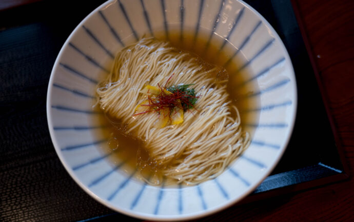 鯛そば のり TAISOBA NORI タイソバ ノリ たいそば のり  静岡県磐田市小島779 ラーメン そば  朝ラーメン 清湯 壱 醤油  （株）富屋酒店 かぶしきがいしゃ とみやさけてん カブシキガイシャ　トミヤサケテン TOMIYA SAKETEN 　愛知県名古屋市瑞穂区上坂町1-41-2　地酒屋　豊盃　HOUHAI ほうはい　ホーハイ　三浦酒造  MIURASHUZO日高見　ひたかみ　ヒタカミ HITAKAMI  平孝酒造　HIRAKOSHUZO 天の戸 アマノト　あまのと　AMANOTO　浅舞酒造 ASAMAISHUZO　飛露喜 HIROKISHUZOHONTEN　廣木酒造本店　HIROK　大那 DAINA　ダイナ　だいな　菊の里酒造　KIKUNOSATOSHUZO　旭興　KYOKUKO　きょくこう　キョクコウ　渡邉酒造　WATANABESHUZO　仙禽 SENKIN　せんきん　センキン（株）せんきん SENKIN鶴齢　カクレイ　かくれい KAKUREI　青木酒造　AOKISHUZO謙信 ケンシン　けんしん KENSHIN池田屋酒造 IKEDAYASHUZO 白岳仙 HAKUGAKUSEN　ハクガクセン　はくがくせん　安本酒造 YASUMOTOSHUZO 群馬泉 グンマイズミ　ぐんまいずみ 島岡酒造 SHIMAOKASHUZO  喜久醉 きくよい キクヨイKIKUYOI 青島酒造 AOSHIMASHUZO 長珍 ちょうちん　チョウチン長珍酒造CHOCHINSHUZO　みねたからみりん　峯寳 味醂　一子相伝 ミネタカラ　いっしそうでん　イッシソウデン　小笠原味醂 OGASAWARA MIRIN

瀧自慢　たきじまん　タキジマン　瀧自慢酒造　TAKIZIMANSHUZO　田光　TABIKA 早川酒造  HAYAKAWASHUZO　作　ZAKU ざく ザク 清水清三郎商店 SHIMIZUSEIZABUROSHOTEN  篠峯　櫛羅　しのみね　シノミネ　くじら　クジラ　千代酒造　CHIYOSHUZO　雑賀　さいか　サイカ　九重雑賀  KOKONOESAIKA　紀土　鶴梅　無量山　きっど　キッド　KID 　ツルウメ　つるうめ　TURUUME　ムリョウザン　むりょうざん　MURYOZAN　平和酒造　HEIWASHUZO　蒼空　そうくう　ソウクウ　SÔKÛ　藤岡酒造　HUJIOKASHUZO 　宝剣　HOUKEN  宝剣酒造　ほうけんしゅぞう　ホウケンシュゾウ　HOKENSHUZO　清酒竹鶴　小笹屋竹鶴　せいしゅたけつる　セイシュタケツル　おささやたけつる　オササヤタケツル　竹鶴酒造　TAKETURUSHUZO
石鎚　いしづち　イシヅチ　石鎚酒造　ISHIDUCHISHUZO　土佐しらぎく　とさしらぎく　トサシラギク　仙頭酒造場　せんとうしゅぞうじょう　SENDOSHUZOZYO　アルガブランカ　ARUGABURANKA勝沼醸造　KATUNUMAJÔZÔ　ドメーヌソガ　ソガ・ペール・エ・フィス SOGA PELE ET FIS　オブセワイナリー　OBUSEWINERY　ドメーヌタカヒコ　DOMAINE TAKAHIKO　クリサワブラン　KURISAWA BLANC　ナカザワワイナリー　NAKAZAWA WINERY　さつま寿　SATUMA KOTOBUKI 　尾込商店 OGOME SHOTEN  蔵の師魂 KURANOSHIKON  小正醸造　KOMASA ＪÔＺÔ　天狗櫻 TENGUSAKURA  白石酒蔵　SHIRAISHISHUZO  しま千両 SHIMASENRYO　高崎酒蔵  TAKASAKISHUZO  杜氏潤平　TOJIJUNPEI  小玉醸造  KODAMAJOZO  赤鹿毛　青鹿毛  AKAKAGE   AOKAGE　柳田酒蔵  YANAGIDASHUZO　舞香　MAIKA　泰明　TAIMEI　藤居醸造　HUZIIJÔＺÔ　池の露　特酎天草　IKENOTUYU  TOKUCHU  AMAKUSA　壱乃醸　飛乃流　朝日　ICHINOJO  HINORYU　ASAHI　朝日酒造　ASAHISHUZO　龍宮　RYUGU 富田酒造場　TOMITASHUZOJO　鳥飼 TORIKAI　鳥飼酒造　TORIKAISHUZO　極楽 GOIKURAKU　林酒造場 HAYASHISHUZOJO　屋久の島大自然林　酔麦香　YAKUNOSHIMA DAISHIZENRIN SUIBASKUKA　本坊酒造　HONBOSHUZO
金峰　金峰荒蘆過  KINPO　KINPOARAROKA　宇都酒造　UTOSHUZO　北谷長老　CHYATANCHÔＲÔ　北谷酒造　CHYATANSHUZO　山原くいな　YAMBARUKUINA　やんばる酒造　YAMBARUSHUZO　2024年春オープン予定 いいねタウン瑞穂 iiNE マルシェ内　グランクレア瑞穂 いいねタウン瑞穂  愛知県名古屋市瑞穂区宝田町四丁目2番、3番2　春敲町三丁目23番1（地番） 魚太郎　UOTARO MIZUHO うおたろう　ウオタロウ　なごやみずほてん　ナゴヤミズホテン　 名古屋瑞穂店  車で1分　徒歩5分　丸明 瑞穂店  MARUAKI MIZUHO　マルアキ ミズホテン　まるあき みずほてん　 徒歩10分　車3分　焼肉 美奈登  ヤキニクミナト　やきにくみなと YAKINIKU MINATO 車で2分　徒歩10分  どての品川　DOTENO SHINAGAWA　ドテノシナガワ　どてのしながわ　車で30秒　徒歩1分昇福亭　SHOHUKUTEI しょうふくてい　ショウフクテイ 街中華　マニア　大盛り　個性派  車で5分　徒歩15分  名店 近くにたくさんあり　堀田バンザイ　牛巻バンザイ　名古屋のへそ
