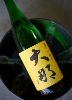 不動の人気を誇る辛口純米酒の代名詞のひとつ  「大那　DAINA　超辛口純米　SUPERDRY JUNMAI 」