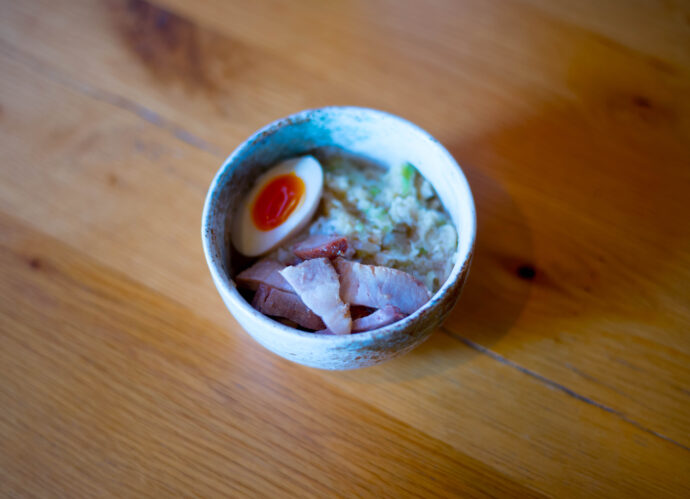 麺 㐂色 めん きいろ メン キイロ MEN KIIRO  ラーメン 油そば まぜそば つけ麺  岐南  岐阜県羽島郡岐南町上印食9-101  塩そば えびシュウマイ 豚と生姜のまぜごはん
（株）富屋酒店 かぶしきがいしゃ とみやさけてん カブシキガイシャ　トミヤサケテン TOMIYA SAKETEN 　愛知県名古屋市瑞穂区上坂町1-41-2　地酒屋　豊盃　HOUHAI ほうはい　ホーハイ　三浦酒造  MIURASHUZO日高見　ひたかみ　ヒタカミ HITAKAMI  平孝酒造　HIRAKOSHUZO 天の戸 アマノト　あまのと　AMANOTO　浅舞酒造ASAMAISHUZO　飛露喜 HIROKISHUZOHONTEN　廣木酒造本店　HIROK　大那 DAINA　ダイナ　だいな　菊の里酒造　KIKUNOSATOSHUZO　旭興　KYOKUKO　きょくこう　キョクコウ　渡邉酒造　WATANABESHUZO　仙禽 SENKIN　せんきん　センキン（株）せんきん SENKIN鶴齢　カクレイ　かくれい KAKUREI　青木酒造　AOKISHUZO謙信 ケンシン　けんしん KENSHIN池田屋酒造 IKEDAYASHUZO 白岳仙 HAKUGAKUSEN　ハクガクセン　はくがくせん　安本酒造 YASUMOTOSHUZO 群馬泉 グンマイズミ　ぐんまいずみ 島岡酒造 SHIMAOKASHUZO  喜久醉 きくよい キクヨイKIKUYOI 青島酒造 AOSHIMASHUZO 長珍 ちょうちん　チョウチン長珍酒造CHOCHINSHUZO　みねたからみりん　峯寳 味醂　一子相伝 ミネタカラ　いっしそうでん　イッシソウデン　小笠原味醂 OGASAWARA MIRIN

瀧自慢　たきじまん　タキジマン　瀧自慢酒造　TAKIZIMANSHUZO　田光　TABIKA 早川酒造  HAYAKAWASHUZO　作　ZAKU ざく ザク 清水清三郎商店 SHIMIZUSEIZABUROSHOTEN  篠峯　櫛羅　しのみね　シノミネ　くじら　クジラ　千代酒造　CHIYOSHUZO　雑賀　さいか　サイカ　九重雑賀  KOKONOESAIKA　紀土　鶴梅　無量山　きっど　キッド　KID 　ツルウメ　つるうめ　TURUUME　ムリョウザン　むりょうざん　MURYOZAN　平和酒造　HEIWASHUZO　蒼空　そうくう　ソウクウ　SÔKÛ　藤岡酒造　HUJIOKASHUZO 　宝剣　HOUKEN  宝剣酒造　ほうけんしゅぞう　ホウケンシュゾウ　HOKENSHUZO　清酒竹鶴　小笹屋竹鶴　せいしゅたけつる　セイシュタケツル　おささやたけつる　オササヤタケツル　竹鶴酒造　TAKETURUSHUZO
石鎚　いしづち　イシヅチ　石鎚酒造　ISHIDUCHISHUZO　土佐しらぎく　とさしらぎく　トサシラギク　仙頭酒造場　せんとうしゅぞうじょう　SENDOSHUZOZYO
　
 ブルゴーニュワイン　BOURGOGNE  ボルドーワイン　BORDEAUXカリフォルニアワイン CALIFORNIA  シャンパーニュ  SHAMPAGNEアルザスワイン ALSACE ドイツワイン WEIN GERMAN WINE 専門店　ライカM11　ズミルックス50　レンズ　代表　上田豊二　　きき酒師　焼酎アドバイザー　シャンパーニュシュヴァリエ　堀田駅より徒歩10分　熱田神宮駅より徒歩10分
市バス　牛巻より徒歩３分　地下鉄堀田駅より徒歩１５分　名古屋高速堀田出口より車で２分　牛巻交差点より徒歩５分　レトロ街並み　瓦屋根　裏道　大通りより二本入る　CLASSIC CARクラッシックカー CLASSIC BIKE　クラッシックバイク INTERIA　インテリア　　FASHION　ファッション　MUSIC　音楽　LOVE　SAKE SHOP　酒屋
センス　クリエイト　おたく　　MANIAマニア MOVIE　映画　CINEMA シネマ　2024年春オープン予定 いいねタウン瑞穂 iiNE マルシェ内　グランクレア瑞穂 いいねタウン瑞穂  愛知県名古屋市瑞穂区宝田町四丁目2番、3番2　春敲町三丁目23番1（地番） 魚太郎　UOTARO MIZUHO うおたろう　ウオタロウ　なごやみずほてん　ナゴヤミズホテン　 名古屋瑞穂店  車で1分　徒歩5分　丸明 瑞穂店  MARUAKI MIZUHO　マルアキ ミズホテン　まるあき みずほてん　 徒歩10分　車3分　焼肉 美奈登  ヤキニクミナト　やきにくみなと YAKINIKU MINATO 車で2分　徒歩10分  どての品川　DOTENO SHINAGAWA　ドテノシナガワ　どてのしながわ　車で30秒　徒歩1分昇福亭　SHOHUKUTEI しょうふくてい　ショウフクテイ 街中華　マニア　大盛り　個性派  車で5分　徒歩15分  名店 近くにたくさんあり　堀田バンザイ　牛巻バンザイ　名古屋のへそ


