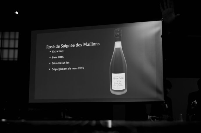 CHAMPAGNE ULYSSE COLLIN CONGY MASTERCLASS KYOTO 2024 in RESTAURANT MOTOI シャンパーニュ  ユリスコラン  マスタークラス 京都　 2024
　　CHAMPAGNE CHAMPAGNE ULYSSE COLLIN （シャンパーニュ ユリス コラン）LES PIERRIERES（レ ピエリエール） BLANC DE BLANC（ブラン ド ブラン）CHAMPAGNE  ULYSSE COLLIN （シャンパーニュ ユリス コラン）LES MAILLONS（レ マイヨン） BLANC DE NOIR（ブランド ノワール）法律を学ぶ学生時代にワインの造へと進もうと決めたオリヴィエ・コランは大手メゾンに貸与されていた家系に代々受け継がれた畑をとり戻し、2004年に自社での醸造を始めた。ワイナリーはコトー・デュ・プティ・モランのコジィ村にあり、村周辺とコトー・ド・セザンヌに8.7ｈａの畑を所有するが、すべてワインを単一区画でリリースすることはこの生産者の大きな特徴だ。シャンパーニュの生産を始めて20年で、オリヴィエは大手メゾンへのブドウの供給源としかみなされてこなかった両地域の名をシャンパーニュ市場へと知らしめた。聡明快活なオリヴィエは注意深くは畑を観察し、思想に囚われず栽培手法を採用する。醸造面では長期熟成するシャンパーニュを目指す中で、リザーヴ・ワインの比率を高め、リザーヴ・ワインへの捕酒を行い、瓶内熟成の期間を長くすることが重要だとの結論に至る。例えば2016年ベースのレ・ザンフェールはセラーでの熟成期間が48ヶ月と60ヶ月と2回に分けて出荷。少しずつ販売を延ばしており、デコルジュマンを待つボトルは2023年現在30万本を超える。
（株）富屋酒店 かぶしきがいしゃ とみやさけてん カブシキガイシャ　トミヤサケテン TOMIYA SAKETEN 　愛知県名古屋市瑞穂区上坂町1-41-2　地酒屋　豊盃　HOUHAI ほうはい　ホーハイ　三浦酒造  MIURASHUZO日高見　ひたかみ　ヒタカミ HITAKAMI  平孝酒造　HIRAKOSHUZO 天の戸 アマノト　あまのと　AMANOTO　浅舞酒造 ASAMAISHUZO　飛露喜 HIROKISHUZOHONTEN　廣木酒造本店　HIROK　大那 DAINA　ダイナ　だいな　菊の里酒造　KIKUNOSATOSHUZO　旭興　KYOKUKO　きょくこう　キョクコウ　渡邉酒造　WATANABESHUZO　仙禽 SENKIN　せんきん　センキン（株）せんきん SENKIN鶴齢　カクレイ　かくれい KAKUREI　青木酒造　AOKISHUZO謙信 ケンシン　けんしん KENSHIN池田屋酒造 IKEDAYASHUZO 白岳仙 HAKUGAKUSEN　ハクガクセン　はくがくせん　安本酒造 YASUMOTOSHUZO 群馬泉 グンマイズミ　ぐんまいずみ 島岡酒造 SHIMAOKASHUZO  喜久醉 きくよい キクヨイKIKUYOI 青島酒造 AOSHIMASHUZO 長珍 ちょうちん　チョウチン長珍酒造CHOCHINSHUZO　みねたからみりん　峯寳 味醂　一子相伝 ミネタカラ　いっしそうでん　イッシソウデン　小笠原味醂 OGASAWARA MIRIN

瀧自慢　たきじまん　タキジマン　瀧自慢酒造　TAKIZIMANSHUZO　田光　TABIKA 早川酒造  HAYAKAWASHUZO　作　ZAKU ざく ザク 清水清三郎商店 SHIMIZUSEIZABUROSHOTEN  篠峯　櫛羅　しのみね　シノミネ　くじら　クジラ　千代酒造　CHIYOSHUZO　雑賀　さいか　サイカ　九重雑賀  KOKONOESAIKA　紀土　鶴梅　無量山　きっど　キッド　KID 　ツルウメ　つるうめ　TURUUME　ムリョウザン　むりょうざん　MURYOZAN　平和酒造　HEIWASHUZO　蒼空　そうくう　ソウクウ　SÔKÛ　藤岡酒造　HUJIOKASHUZO 　宝剣　HOUKEN  宝剣酒造　ほうけんしゅぞう　ホウケンシュゾウ　HOKENSHUZO　清酒竹鶴　小笹屋竹鶴　せいしゅたけつる　セイシュタケツル　おささやたけつる　オササヤタケツル　竹鶴酒造　TAKETURUSHUZO
石鎚　いしづち　イシヅチ　石鎚酒造　ISHIDUCHISHUZO　土佐しらぎく　とさしらぎく　トサシラギク　仙頭酒造場　せんとうしゅぞうじょう　SENDOSHUZOZYO　アルガブランカ　ARUGABURANKA勝沼醸造　KATUNUMAJÔZÔ　ドメーヌソガ　ソガ・ペール・エ・フィス SOGA PELE ET FIS　オブセワイナリー　OBUSEWINERY　ドメーヌタカヒコ　DOMAINE TAKAHIKO　クリサワブラン　KURISAWA BLANC　ナカザワワイナリー　NAKAZAWA WINERY　さつま寿　SATUMA KOTOBUKI 　尾込商店 OGOME SHOTEN  蔵の師魂 KURANOSHIKON  小正醸造　KOMASA ＪÔＺÔ　天狗櫻 TENGUSAKURA  白石酒蔵　SHIRAISHISHUZO  しま千両 SHIMASENRYO　高崎酒蔵  TAKASAKISHUZO  杜氏潤平　TOJIJUNPEI  小玉醸造  KODAMAJOZO  赤鹿毛　青鹿毛  AKAKAGE   AOKAGE　柳田酒蔵  YANAGIDASHUZO　舞香　MAIKA　泰明　TAIMEI　藤居醸造　HUZIIJÔＺÔ　池の露　特酎天草　IKENOTUYU  TOKUCHU  AMAKUSA　壱乃醸　飛乃流　朝日　ICHINOJO  HINORYU　ASAHI　朝日酒造　ASAHISHUZO　龍宮　RYUGU 富田酒造場　TOMITASHUZOJO　鳥飼 TORIKAI　鳥飼酒造　TORIKAISHUZO　極楽 GOIKURAKU　林酒造場 HAYASHISHUZOJO　屋久の島大自然林　酔麦香　YAKUNOSHIMA DAISHIZENRIN SUIBASKUKA　本坊酒造　HONBOSHUZO
金峰　金峰荒蘆過  KINPO　KINPOARAROKA　宇都酒造　UTOSHUZO　北谷長老　CHYATANCHÔＲÔ　北谷酒造　CHYATANSHUZO　山原くいな　YAMBARUKUINA　やんばる酒造　YAMBARUSHUZO　2024年春オープン予定 いいねタウン瑞穂 iiNE マルシェ内　グランクレア瑞穂 いいねタウン瑞穂  愛知県名古屋市瑞穂区宝田町四丁目2番、3番2　春敲町三丁目23番1（地番） 魚太郎　UOTARO MIZUHO うおたろう　ウオタロウ　なごやみずほてん　ナゴヤミズホテン　 名古屋瑞穂店  車で1分　徒歩5分　丸明 瑞穂店  MARUAKI MIZUHO　マルアキ ミズホテン　まるあき みずほてん　 徒歩10分　車3分　焼肉 美奈登  ヤキニクミナト　やきにくみなと YAKINIKU MINATO 車で2分　徒歩10分  どての品川　DOTENO SHINAGAWA　ドテノシナガワ　どてのしながわ　車で30秒　徒歩1分昇福亭　SHOHUKUTEI しょうふくてい　ショウフクテイ 街中華　マニア　大盛り　個性派  車で5分　徒歩15分  名店 近くにたくさんあり　堀田バンザイ　牛巻バンザイ　名古屋のへそ
