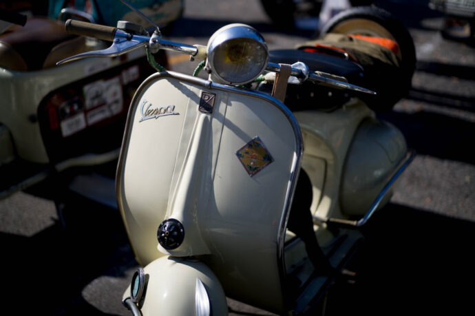 VINTAGE BIKE RUN IN TSUSHIMA ヴィンテージ バイク ラン イン ツシマ ヴぃんてーじ ばいく らん いん 津島　津島神社 TSUSHIMA JINJA ツシマジンジャ 愛知県津島市神明町1  ハーレー トラアンフ ホンダ ベスパ BMW  （株）富屋酒店 かぶしきがいしゃ とみやさけてん カブシキガイシャ　トミヤサケテン TOMIYA SAKETEN 　愛知県名古屋市瑞穂区上坂町1-41-2　地酒屋　豊盃　HOUHAI ほうはい　ホーハイ　三浦酒造  MIURASHUZO日高見　ひたかみ　ヒタカミ HITAKAMI  平孝酒造　HIRAKOSHUZO 天の戸 アマノト　あまのと　AMANOTO　浅舞酒造ASAMAISHUZO　飛露喜 HIROKISHUZOHONTEN　廣木酒造本店　HIROK　大那 DAINA　ダイナ　だいな　菊の里酒造　KIKUNOSATOSHUZO　旭興　KYOKUKO　きょくこう　キョクコウ　渡邉酒造　WATANABESHUZO　仙禽 SENKIN　せんきん　センキン（株）せんきん SENKIN鶴齢　カクレイ　かくれい KAKUREI　青木酒造　AOKISHUZO謙信 ケンシン　けんしん KENSHIN池田屋酒造 IKEDAYASHUZO 白岳仙 HAKUGAKUSEN　ハクガクセン　はくがくせん　安本酒造 YASUMOTOSHUZO 群馬泉 グンマイズミ　ぐんまいずみ 島岡酒造 SHIMAOKASHUZO  喜久醉 きくよい キクヨイKIKUYOI 青島酒造 AOSHIMASHUZO 長珍 ちょうちん　チョウチン長珍酒造CHOCHINSHUZO　みねたからみりん　峯寳 味醂　一子相伝 ミネタカラ　いっしそうでん　イッシソウデン　小笠原味醂 OGASAWARA MIRIN

瀧自慢　たきじまん　タキジマン　瀧自慢酒造　TAKIZIMANSHUZO　田光　TABIKA 早川酒造  HAYAKAWASHUZO　作　ZAKU ざく ザク 清水清三郎商店 SHIMIZUSEIZABUROSHOTEN  篠峯　櫛羅　しのみね　シノミネ　くじら　クジラ　千代酒造　CHIYOSHUZO　雑賀　さいか　サイカ　九重雑賀  KOKONOESAIKA　紀土　鶴梅　無量山　きっど　キッド　KID 　ツルウメ　つるうめ　TURUUME　ムリョウザン　むりょうざん　MURYOZAN　平和酒造　HEIWASHUZO　蒼空　そうくう　ソウクウ　SÔKÛ　藤岡酒造　HUJIOKASHUZO 　宝剣　HOUKEN  宝剣酒造　ほうけんしゅぞう　ホウケンシュゾウ　HOKENSHUZO　清酒竹鶴　小笹屋竹鶴　せいしゅたけつる　セイシュタケツル　おささやたけつる　オササヤタケツル　竹鶴酒造　TAKETURUSHUZO
石鎚　いしづち　イシヅチ　石鎚酒造　ISHIDUCHISHUZO　土佐しらぎく　とさしらぎく　トサシラギク　仙頭酒造場　せんとうしゅぞうじょう　SENDOSHUZOZYO
　
 ブルゴーニュワイン　BOURGOGNE  ボルドーワイン　BORDEAUXカリフォルニアワイン CALIFORNIA  シャンパーニュ  SHAMPAGNEアルザスワイン ALSACE ドイツワイン WEIN GERMAN WINE 専門店　ライカM11　ズミルックス50　レンズ　代表　上田豊二　　きき酒師　焼酎アドバイザー　シャンパーニュシュヴァリエ　堀田駅より徒歩10分　熱田神宮駅より徒歩10分
市バス　牛巻より徒歩３分　地下鉄堀田駅より徒歩１５分　名古屋高速堀田出口より車で２分　牛巻交差点より徒歩５分　レトロ街並み　瓦屋根　裏道　大通りより二本入る　CLASSIC CARクラッシックカー CLASSIC BIKE　クラッシックバイク INTERIA　インテリア　　FASHION　ファッション　MUSIC　音楽　LOVE　SAKE SHOP　酒屋
センス　クリエイト　おたく　　MANIAマニア MOVIE　映画　CINEMA シネマ　2024年春オープン予定 いいねタウン瑞穂 iiNE マルシェ内　グランクレア瑞穂 いいねタウン瑞穂  愛知県名古屋市瑞穂区宝田町四丁目2番、3番2　春敲町三丁目23番1（地番） 魚太郎　UOTARO MIZUHO うおたろう　ウオタロウ　なごやみずほてん　ナゴヤミズホテン　 名古屋瑞穂店  車で1分　徒歩5分　丸明 瑞穂店  MARUAKI MIZUHO　マルアキ ミズホテン　まるあき みずほてん　 徒歩10分　車3分　焼肉 美奈登  ヤキニクミナト　やきにくみなと YAKINIKU MINATO 車で2分　徒歩10分  どての品川　DOTENO SHINAGAWA　ドテノシナガワ　どてのしながわ　車で30秒　徒歩1分昇福亭　SHOHUKUTEI しょうふくてい　ショウフクテイ 街中華　マニア　大盛り　個性派  車で5分　徒歩15分  名店 近くにたくさんあり　堀田バンザイ　牛巻バンザイ　名古屋のへそ

