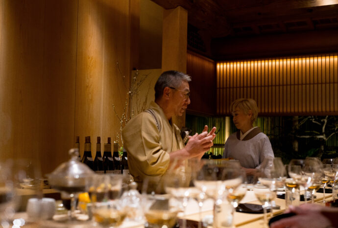 鮨 ふじさわ SUSHI HUZISAWA すし ふじさわ スシ フジサワ 愛知県名古屋市天白区植田山1-111-1　
DOMAINE LEFLAIVE ドメーヌ ルフレーヴ ディナー会 2025年1月22日（水） 19：00～ 会費150000円
4代目当主ブリス・ド・ラ・モランディエール クルチエ野口様 輸入元 ラック・コーポレーション LUC CORPOREITION  OPIUM オピューム  おぴゅーむ 原田 すぐる 福岡県福岡市中央区西中洲2-26 102 燦瓢閣 （株）富屋酒店 かぶしきがいしゃ とみやさけてん カブシキガイシャ　トミヤサケテン TOMIYA SAKETEN 　愛知県名古屋市瑞穂区上坂町1-41-2　地酒屋　豊盃　HOUHAI ほうはい　ホーハイ　三浦酒造  MIURASHUZO日高見　ひたかみ　ヒタカミ HITAKAMI  平孝酒造　HIRAKOSHUZO 天の戸 アマノト　あまのと　AMANOTO　浅舞酒造ASAMAISHUZO　飛露喜 HIROKISHUZOHONTEN　廣木酒造本店　HIROK　大那 DAINA　ダイナ　だいな　菊の里酒造　KIKUNOSATOSHUZO　旭興　KYOKUKO　きょくこう　キョクコウ　渡邉酒造　WATANABESHUZO　仙禽 SENKIN　せんきん　センキン（株）せんきん SENKIN鶴齢　カクレイ　かくれい KAKUREI　青木酒造　AOKISHUZO謙信 ケンシン　けんしん KENSHIN池田屋酒造 IKEDAYASHUZO 白岳仙 HAKUGAKUSEN　ハクガクセン　はくがくせん　安本酒造 YASUMOTOSHUZO 群馬泉 グンマイズミ　ぐんまいずみ 島岡酒造 SHIMAOKASHUZO  喜久醉 きくよい キクヨイKIKUYOI 青島酒造 AOSHIMASHUZO 長珍 ちょうちん　チョウチン長珍酒造CHOCHINSHUZO　みねたからみりん　峯寳 味醂　一子相伝 ミネタカラ　いっしそうでん　イッシソウデン　小笠原味醂 OGASAWARA MIRIN

瀧自慢　たきじまん　タキジマン　瀧自慢酒造　TAKIZIMANSHUZO　田光　TABIKA 早川酒造  HAYAKAWASHUZO　作　ZAKU ざく ザク 清水清三郎商店 SHIMIZUSEIZABUROSHOTEN  篠峯　櫛羅　しのみね　シノミネ　くじら　クジラ　千代酒造　CHIYOSHUZO　雑賀　さいか　サイカ　九重雑賀  KOKONOESAIKA　紀土　鶴梅　無量山　きっど　キッド　KID 　ツルウメ　つるうめ　TURUUME　ムリョウザン　むりょうざん　MURYOZAN　平和酒造　HEIWASHUZO　蒼空　そうくう　ソウクウ　SÔKÛ　藤岡酒造　HUJIOKASHUZO 　宝剣　HOUKEN  宝剣酒造　ほうけんしゅぞう　ホウケンシュゾウ　HOKENSHUZO　清酒竹鶴　小笹屋竹鶴　せいしゅたけつる　セイシュタケツル　おささやたけつる　オササヤタケツル　竹鶴酒造　TAKETURUSHUZO
石鎚　いしづち　イシヅチ　石鎚酒造　ISHIDUCHISHUZO　土佐しらぎく　とさしらぎく　トサシラギク　仙頭酒造場　せんとうしゅぞうじょう　SENDOSHUZOZYO
　
 ブルゴーニュワイン　BOURGOGNE  ボルドーワイン　BORDEAUXカリフォルニアワイン CALIFORNIA  シャンパーニュ  SHAMPAGNEアルザスワイン ALSACE ドイツワイン WEIN GERMAN WINE 専門店　ライカM11　ズミルックス50　レンズ　代表　上田豊二　　きき酒師　焼酎アドバイザー　シャンパーニュシュヴァリエ　堀田駅より徒歩10分　熱田神宮駅より徒歩10分
市バス　牛巻より徒歩３分　地下鉄堀田駅より徒歩１５分　名古屋高速堀田出口より車で２分　牛巻交差点より徒歩５分　レトロ街並み　瓦屋根　裏道　大通りより二本入る　CLASSIC CARクラッシックカー CLASSIC BIKE　クラッシックバイク INTERIA　インテリア　　FASHION　ファッション　MUSIC　音楽　LOVE　SAKE SHOP　酒屋
センス　クリエイト　おたく　　MANIAマニア MOVIE　映画　CINEMA シネマ　2024年春オープン予定 いいねタウン瑞穂 iiNE マルシェ内　グランクレア瑞穂 いいねタウン瑞穂  愛知県名古屋市瑞穂区宝田町四丁目2番、3番2　春敲町三丁目23番1（地番） 魚太郎　UOTARO MIZUHO うおたろう　ウオタロウ　なごやみずほてん　ナゴヤミズホテン　 名古屋瑞穂店  車で1分　徒歩5分　丸明 瑞穂店  MARUAKI MIZUHO　マルアキ ミズホテン　まるあき みずほてん　 徒歩10分　車3分　焼肉 美奈登  ヤキニクミナト　やきにくみなと YAKINIKU MINATO 車で2分　徒歩10分  どての品川　DOTENO SHINAGAWA　ドテノシナガワ　どてのしながわ　車で30秒　徒歩1分昇福亭　SHOHUKUTEI しょうふくてい　ショウフクテイ 街中華　マニア　大盛り　個性派  車で5分　徒歩15分  名店 近くにたくさんあり　堀田バンザイ　牛巻バンザイ　名古屋のへそ


